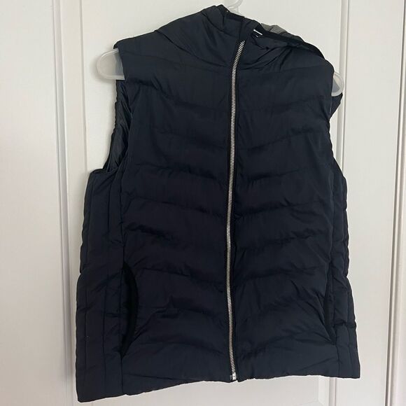Puffer jacket vest with hood - Picture 1 of 5